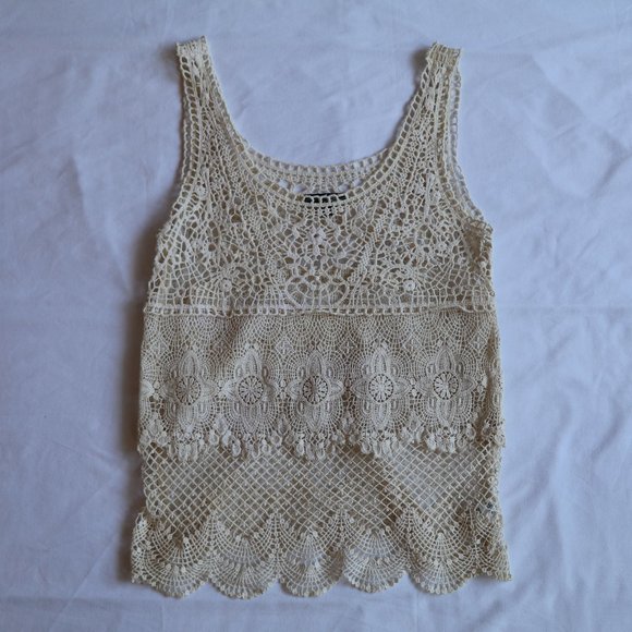 Lace Top - Picture 1 of 4